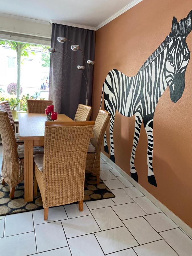 Grosszuegige Monteurwohnung إسن المظهر الخارجي الصورة