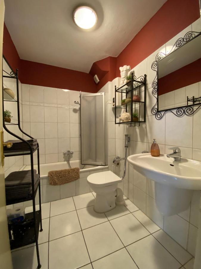 Grosszuegige Monteurwohnung إسن المظهر الخارجي الصورة